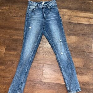 H&M Distressed Blue Skinny Jeans